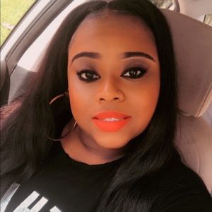 Meet your Posher, Kentasha